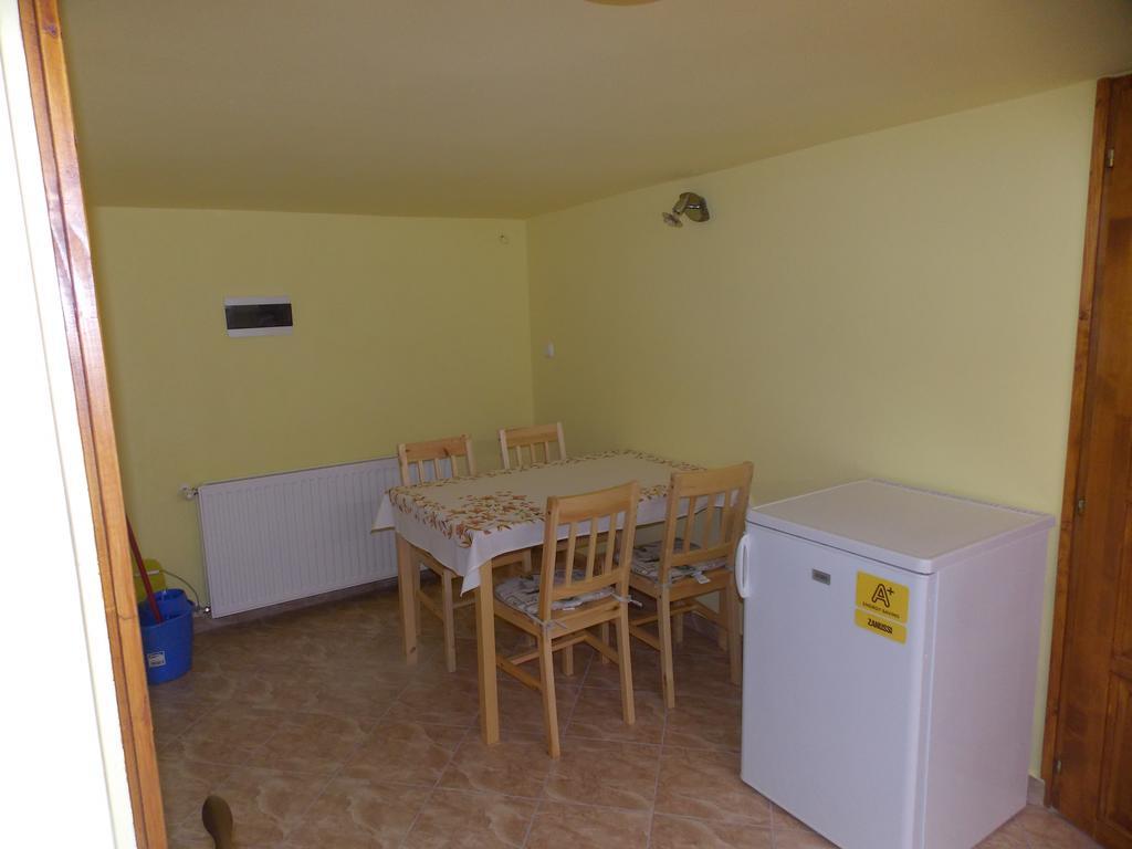 Szonja Apartman Эгерсалок Экстерьер фото